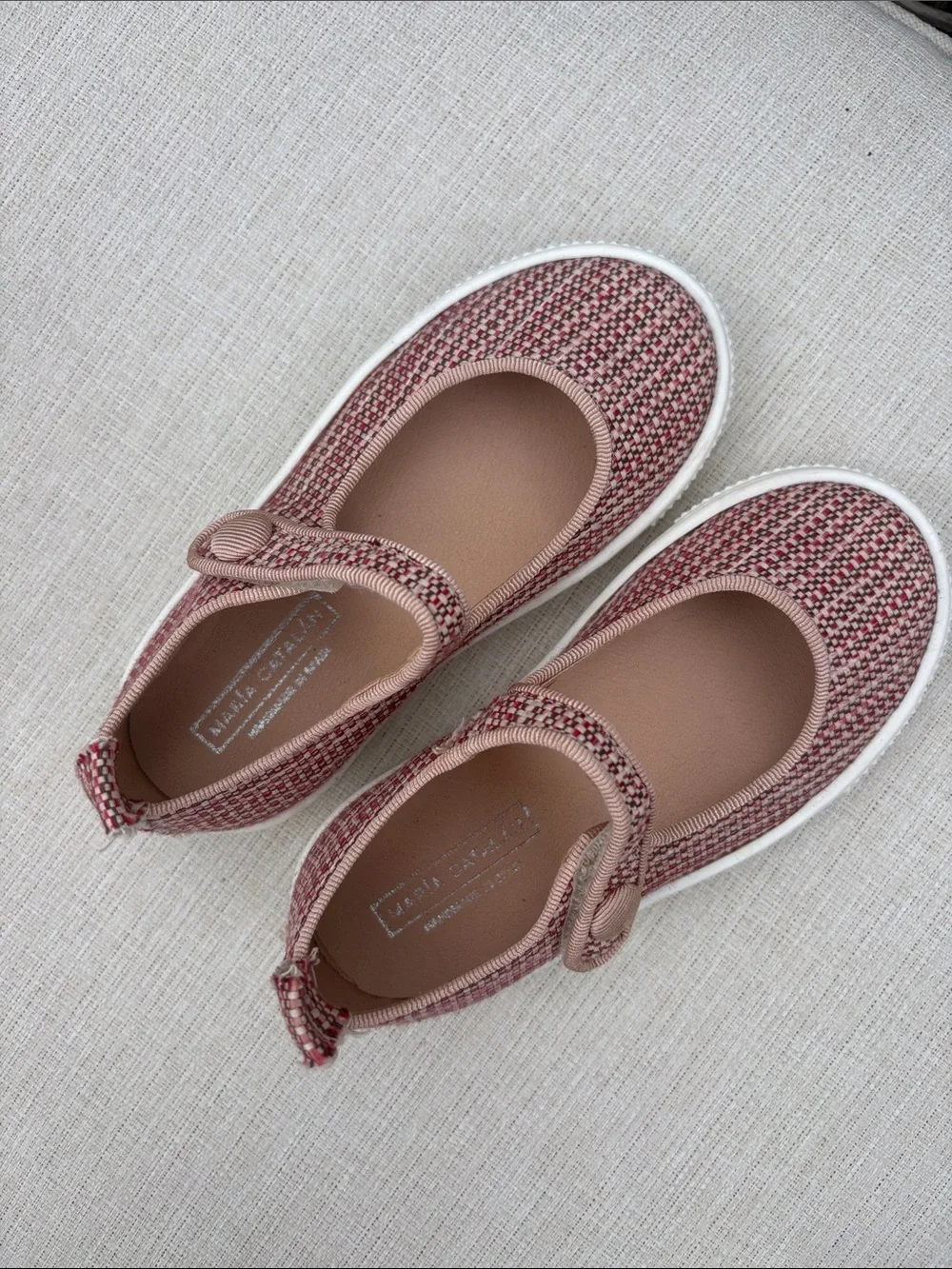 Nwot!!Girls Pink Woven Mary Jane Sneakers with Hook-and-Loop Strap